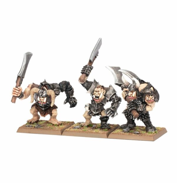 Warriors of Chaos : Chaos Ogres est l'une des unités emblématiques des armées de guerriers du Chaos pour le jeu Warhammer Old World de Games Workshop