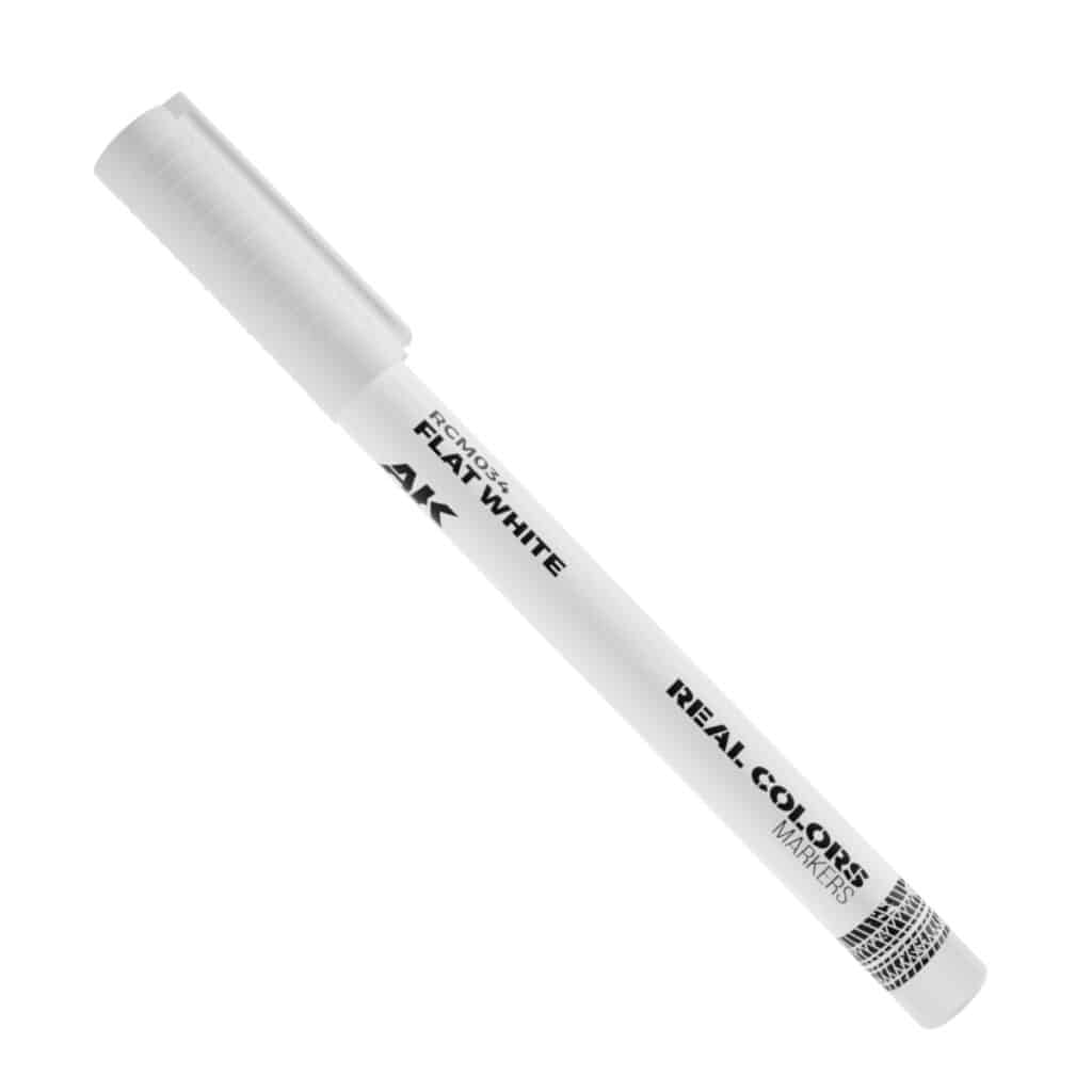 Maxireves a choisi pour vous cette superbe AK 3G Flat White afin que vous puissiez découvrir la magnifique gamme de set AK 3G