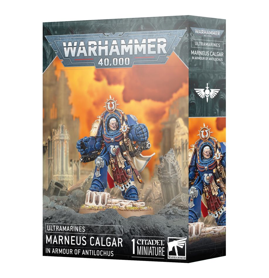 Space Marines : Ultramarines Marneus Calgar en armure d'Antilochus accompagne les sorties des ultramarines et de leur chef Marneus Calgar