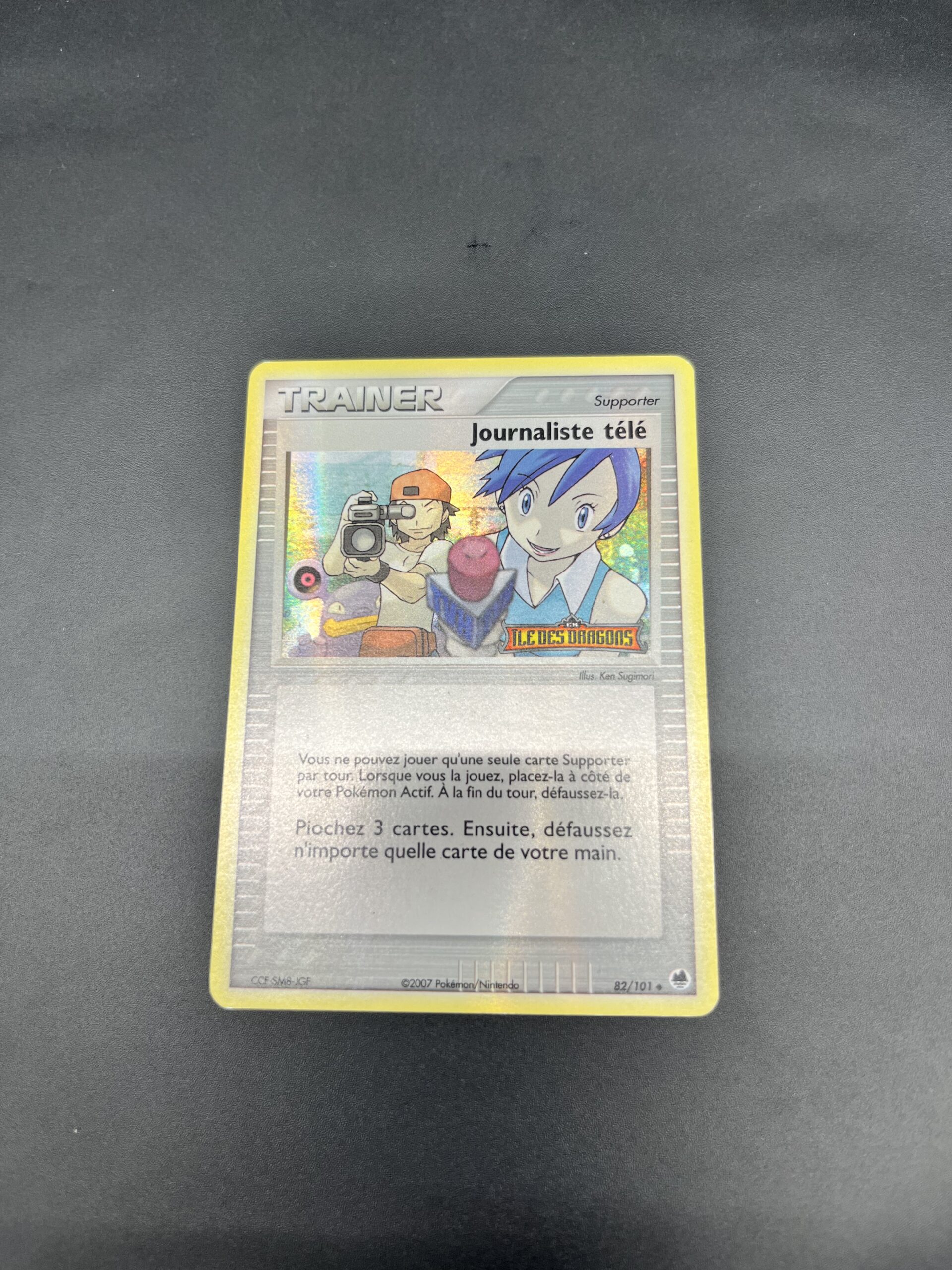 Journaliste télé reverse 82/101 Ile des dragons – Image 2