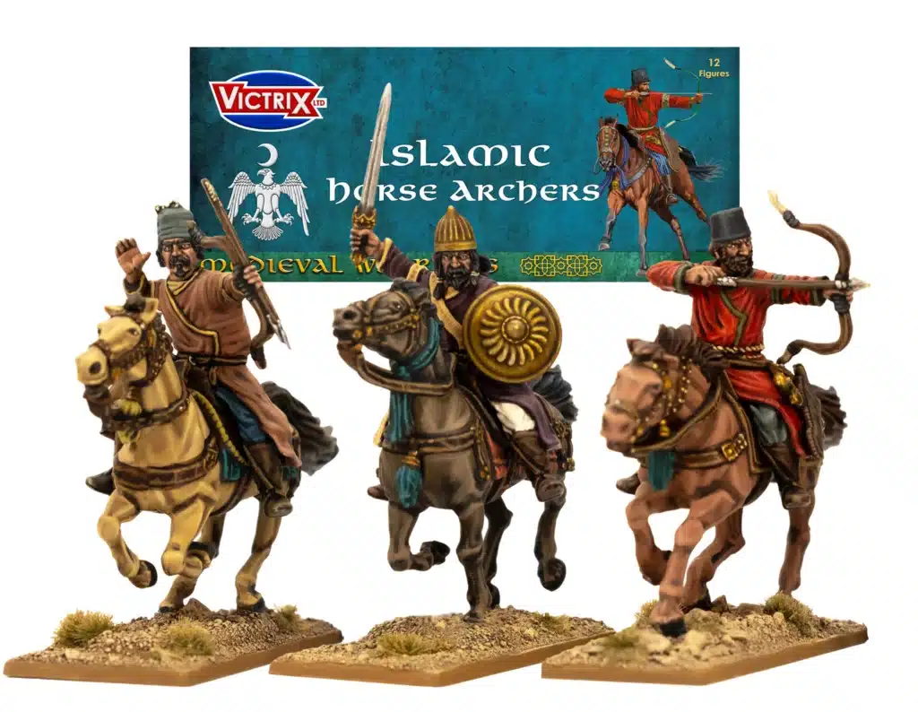 Vitrix Islamic Horse Archers est l'une des boites de figurines plastiques pour jouer à la nouvelle extension de Saga l'Age de la Chevalerie